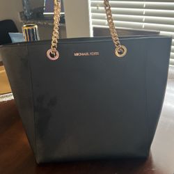 Michael Kors - Black 