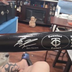 2012 Ben Revere Minnesota Twins Baseball Bat, SGA, 28", Old Dutch

