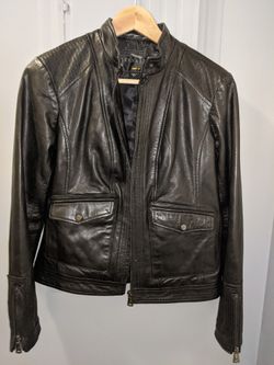 Bernardo genuine leather jacket - size S - like new