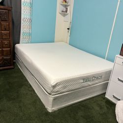 ✅🥰$345-Beautiful Full size mattress and box spring- Tomano Matrimonio-   smell free and pest free- yes it is gently used and stored in a smoke free h