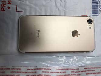 IPhone 7 Unlocked 128gb gold color