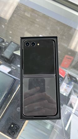 Samsung Galaxy Z Flip 5
