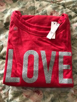 Victoria’s Secret sleep shirt, size M