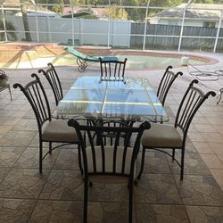 Beautiful All Metal And Thick Curved Cut Glass 7 Piece Dinette Set, Metal Bases.