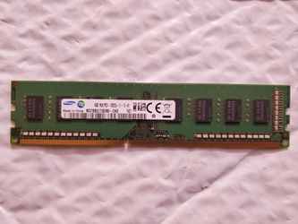 Samsung 4GB PC3-12800U 1600MHz DDR3 SDRAM Desktop Memory M378B5173DB0-CK0