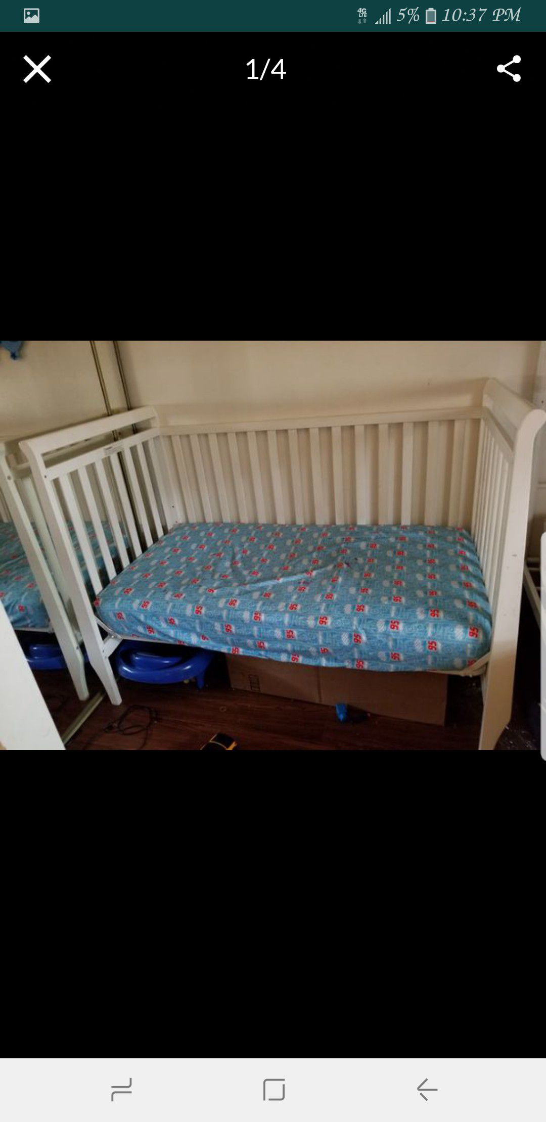 White Baby crib
