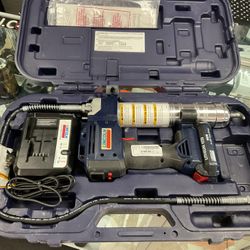 Cordless Battery Powered Grease Gun Model 423070