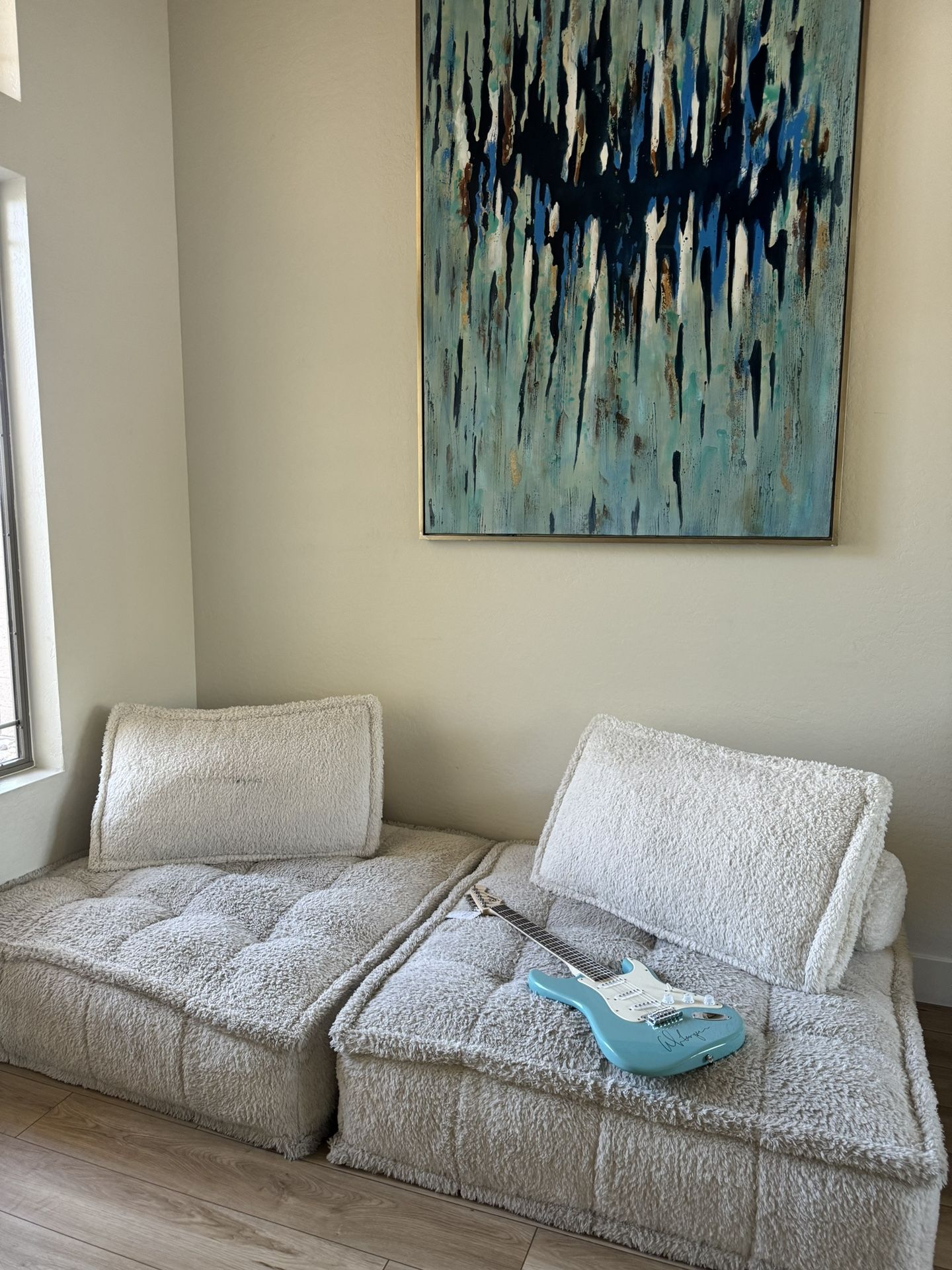 Classic Home Element Lounge Chair