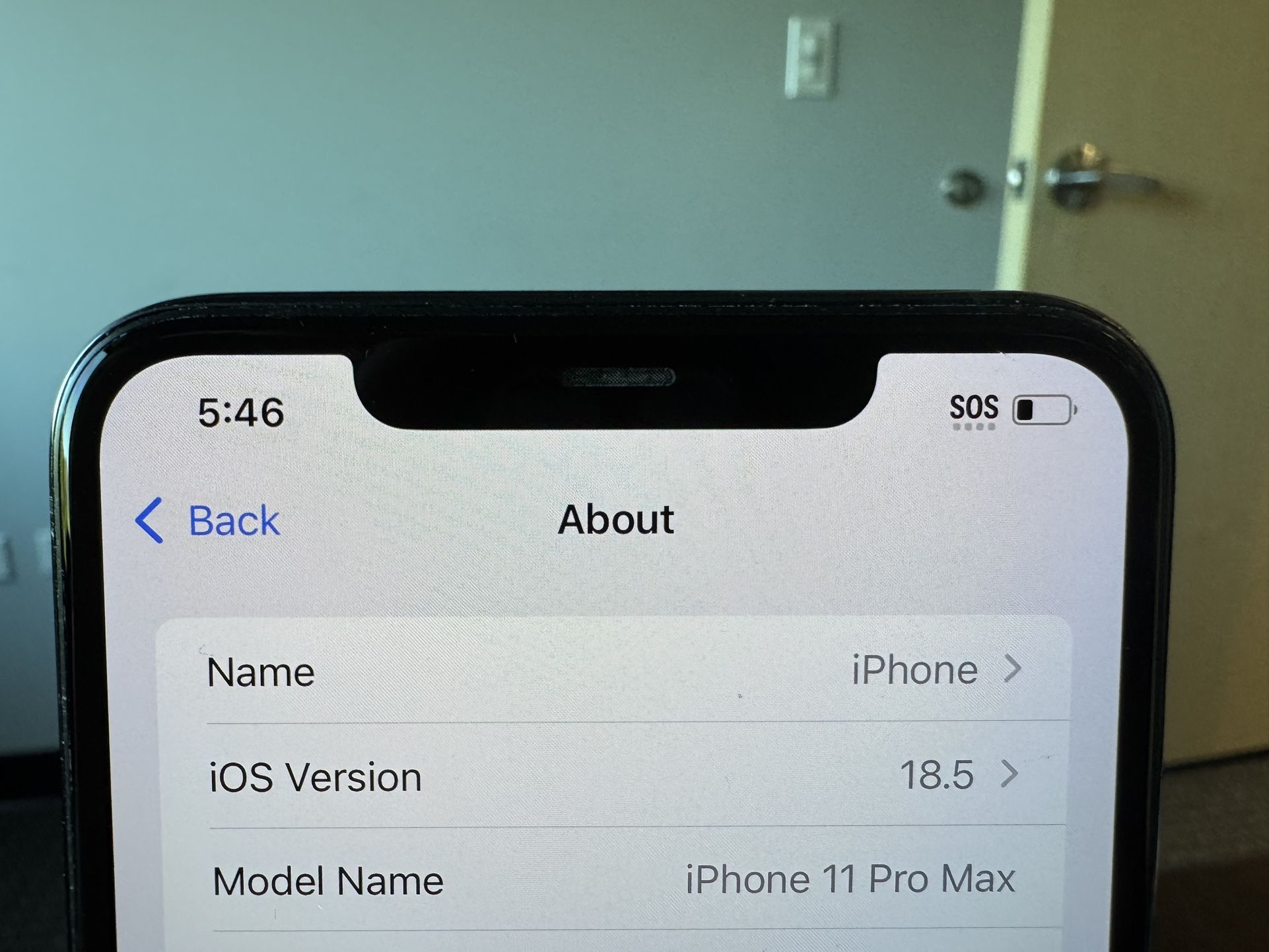 iPhone 11 Pro Max Unlocked - 512GB