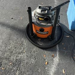 Comercial Vacuum Used And New Mop 