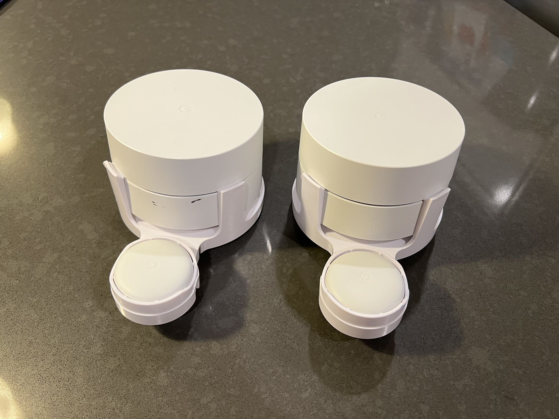 Google WiFi Access Point Router GJ2CQ With Outlet Mount