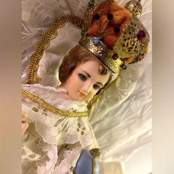 Boy Child King JESUS CHRIST Original Vintage Antique Fine Art Doll Statue Italy Italian Collectible Baby Statue Religion / Religious Christian Icon