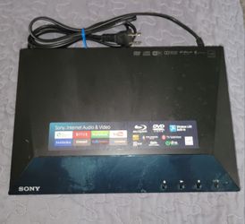 DVD/Blu-ray Player