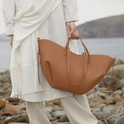 Polene CYME CAMEL TEXTURED LEATHERTote Bag