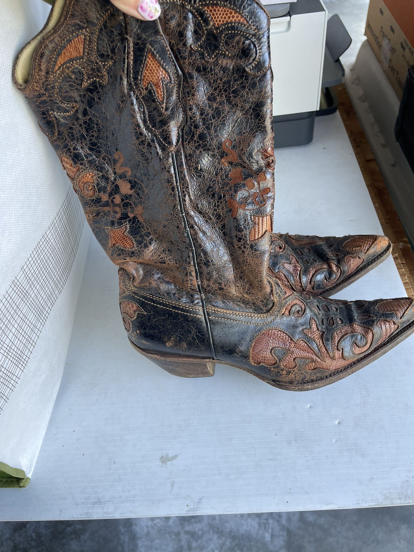 Women’s cowboy Boots