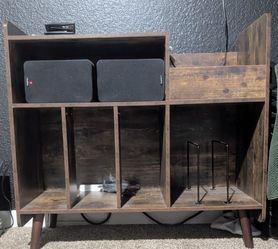 Vinyl Record Stand