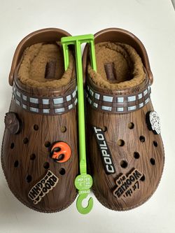 Disney Chewbacca Crocs Star Wars M6 W8 2023 Brown 