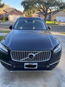Volvo 2018  XC90 Expression