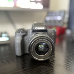 Canon M50