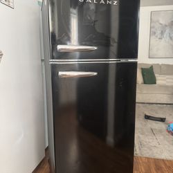 Galanz 4.0 Cu. Ft. Compact Refrigerator – Black