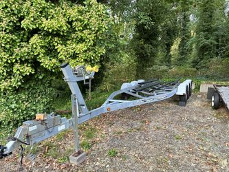 Triple Axle Boat Trailer