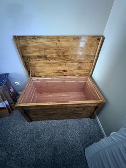Wood trunk