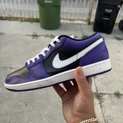Jordan 1 Low Court Purple 
