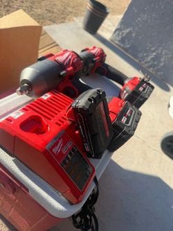 3/8 and 1/2 Milwaukee electric impact