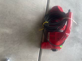 Portable vacuum