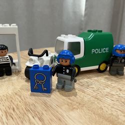 VINTAGE Lego DUPLO Police Toy Set 