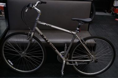 Raleigh C40 Comfort Silver Bike Cross Series USA Oversize 6061 Aluminum Bicycle