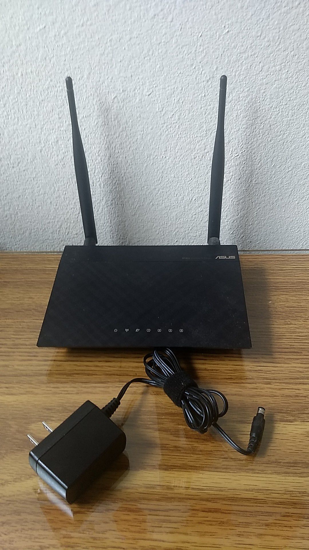 Asus RT-N12 wireless-N Router