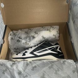 Under Armour Baseball Cleats