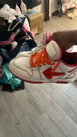 Off whites, white & red