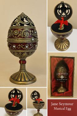Jane Seymour St. Catherine's Court Musical Egg - Collectible in Box