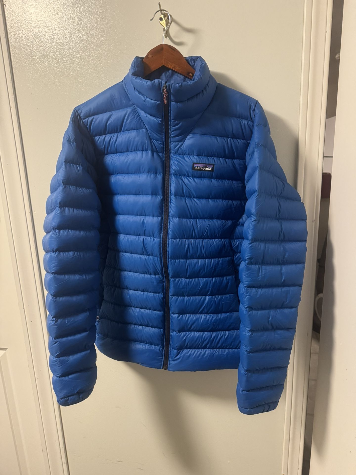 Patagonia Puffer Jacket Mens Medium Netplus Shells Goose Down Full Zip Hiking Blue MSTP is $279
