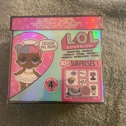 L.O.L Surprises!!! FURNITURE EXCLUSIVE DOLL INSIDE SERIES 2