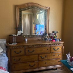 Mirror With Dresser 