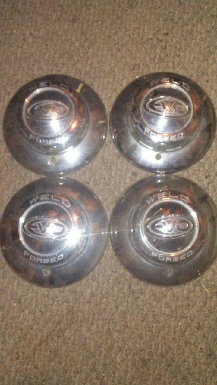 Weld hub caps