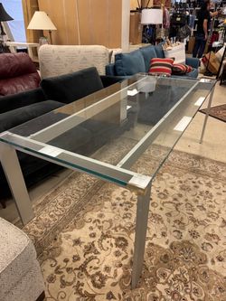 Glass Top Metal Frame Dining Table