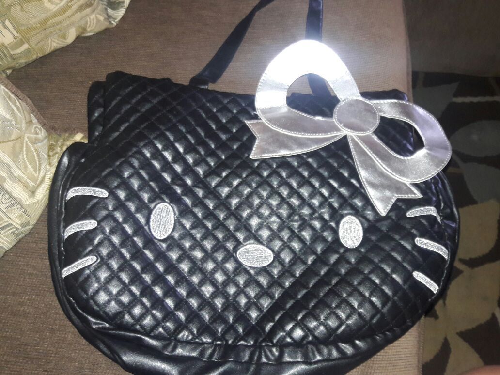 Hello kitty purse / bag