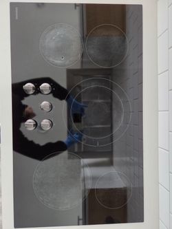FREE Samsung 36 in electric glass cooktop