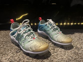 Vapor Max Plus Mint Foam Women’s Size 8