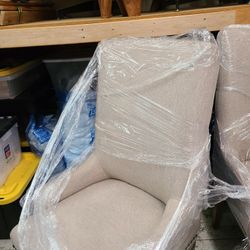 Set Of 4 Chairs