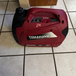 Tomahawk Inverter Generator TG200i