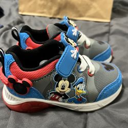 Mickey Mouse Light Up Shoes Size 7