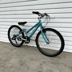 Girls Mountain Bike