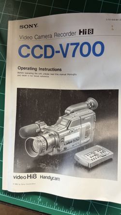 SONY Handycam　CCD-V700 video Hi8 Vintage Sony CCD-V700 Hi8 Handycam Camcorder with Manual for Sale