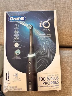 Oral-B iO Series 5 Electric Toothbrush