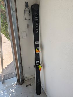 Renoun Citadel 106 Skis 185cm with Look Pivot Bindings